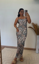 Vestido Marcela - Midi com Caimento Ajustado