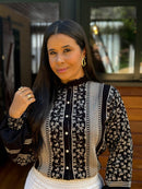 Camisa Giovanna Preto Feminina em Tricot com Botões de Brilho
